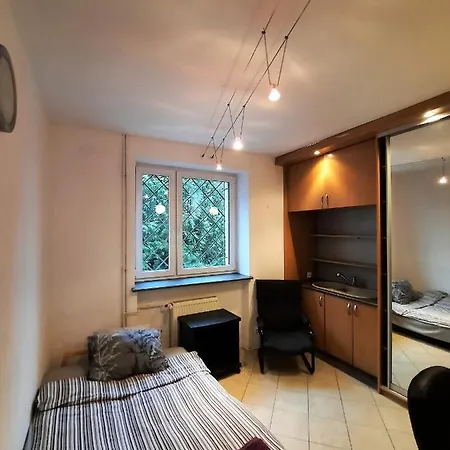 Apartrooms Near Metro Bemowo Alloggio in famiglia Varsavia